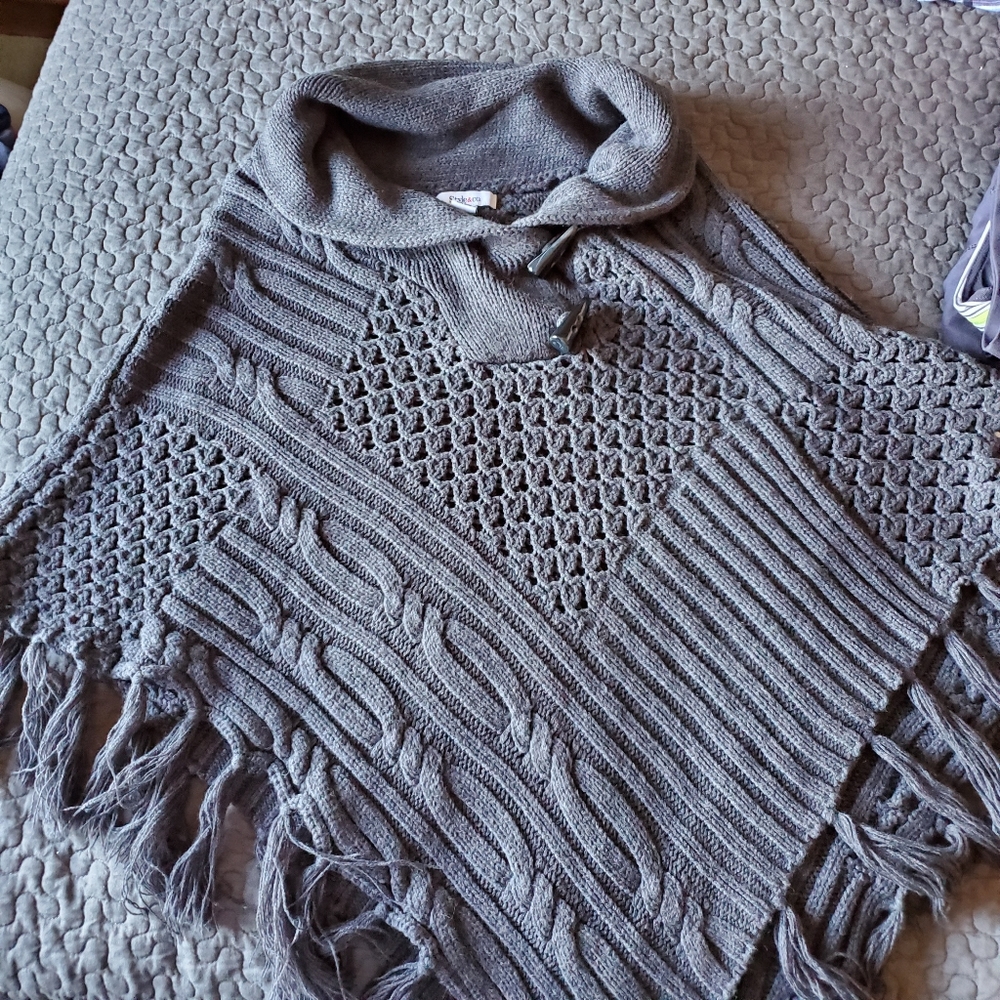 Women's knit poncho